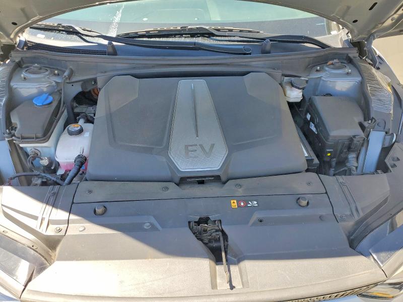 Продажа на аукционе авто 2023 Kia Ev6, vin: KNDC34LA9P5150430, номер лота: 63591376