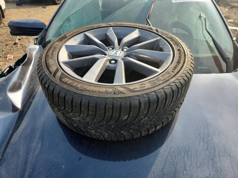 60891886 :رقم المزاد ، 19XFC1F32KE013559 vin ، 2019 Honda Civic مزاد بيع