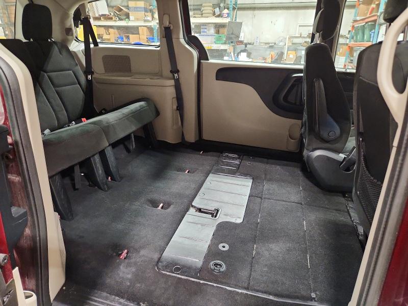 61157776 :رقم المزاد ، 2C4RDGBG3HR575273 vin ، 2017 Dodge Grand Caravan مزاد بيع