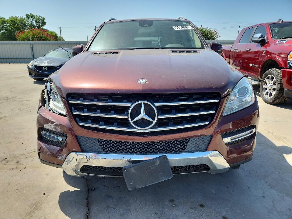 2013 Mercedes-benz Ml მანქანა იყიდება აუქციონზე, vin: 4JGDA5JB8DA136366, აუქციონის ნომერი: 61648306