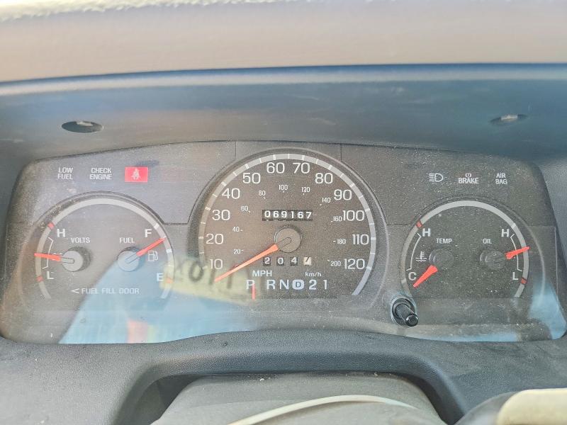 Продаж на аукціоні авто 2002 Ford Crown Victoria, vin: 2FAFP74W02X152772, номер лоту: 62607116
