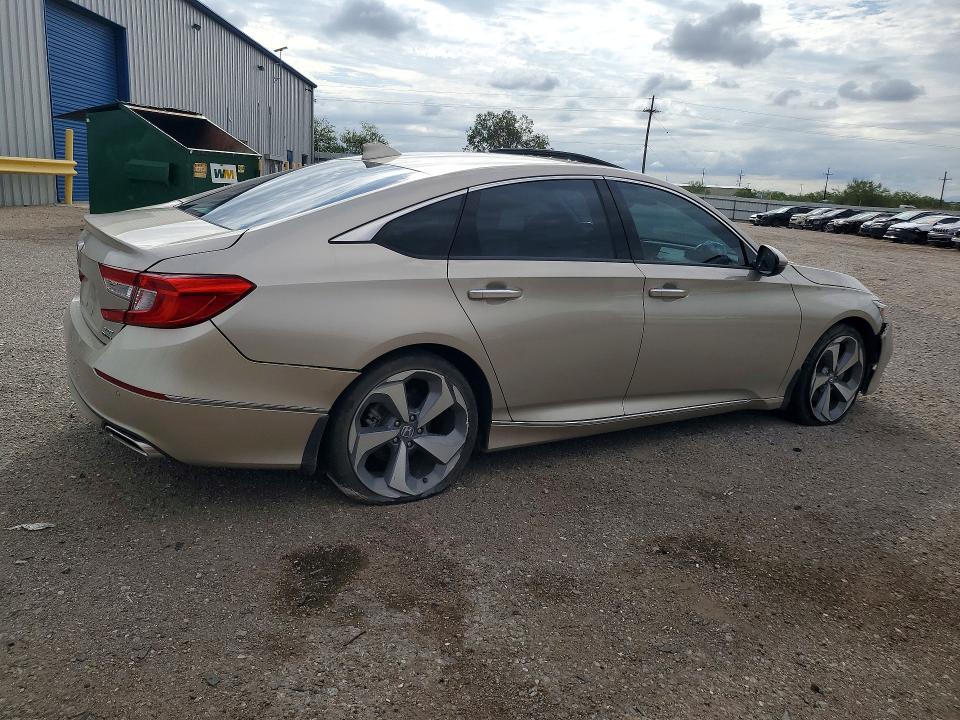 Auction sale of the 2020 Honda Accord, vin: 1HGCV2F96LA020706, lot number: 61939706