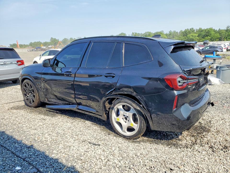 60813136 :رقم المزاد ، 5YM13EC08N9J95618 vin ، 2022 Bmw X3 مزاد بيع