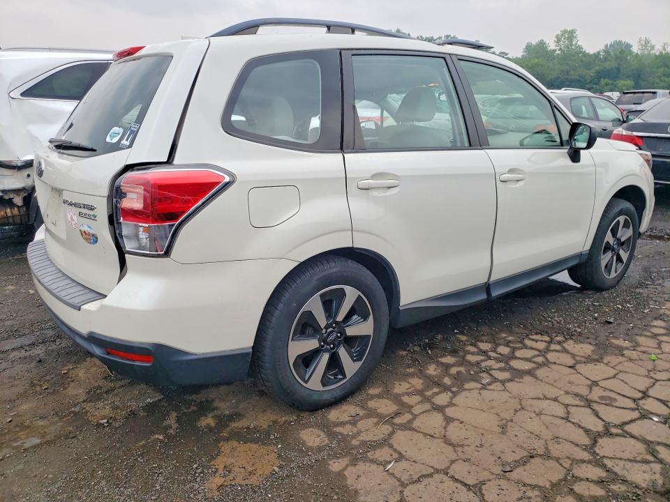 Продажа на аукционе авто 2017 Subaru Forester, vin: JF2SJABC6HH523699, номер лота: 60885026