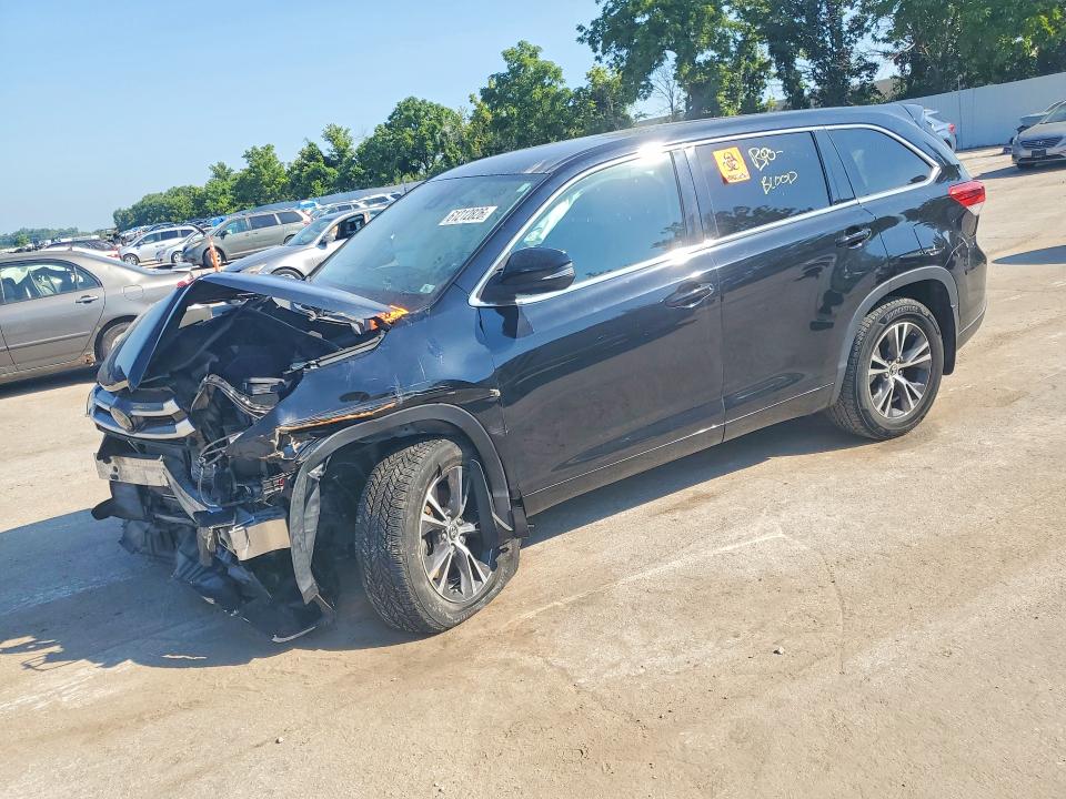 2018 Toyota Highlander მანქანა იყიდება აუქციონზე, vin: 5TDZARFH6JS036487, აუქციონის ნომერი: 61212826