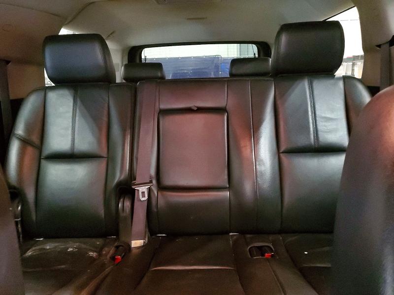 Продажа на аукционе авто 2012 Chevrolet Suburban, vin: 1GNSKJE77CR135823, номер лота: 62852906