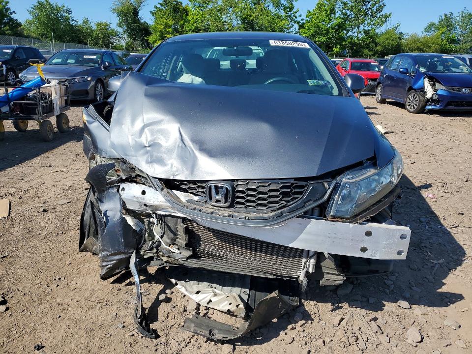 61850296 :رقم المزاد ، 19XFB2F58DE272957 vin ، 2013 Honda Civic مزاد بيع