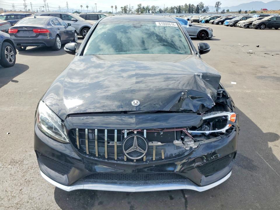 Продажа на аукционе авто 2018 Mercedes-benz C, vin: 55SWF4JB0JU264031, номер лота: 61000616