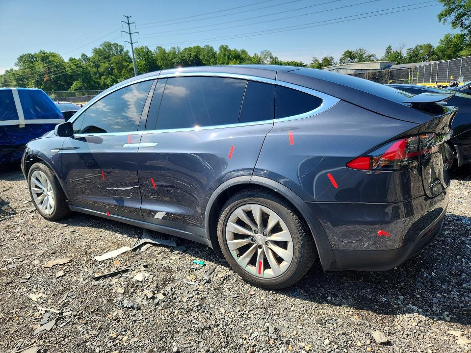 Продажа на аукционе авто 2016 Tesla Model X, vin: 5YJXCAE22GF022650, номер лота: 61797606