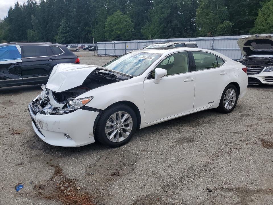 2015 Lexus Es მანქანა იყიდება აუქციონზე, vin: JTHBW1GG8F2084449, აუქციონის ნომერი: 62713236
