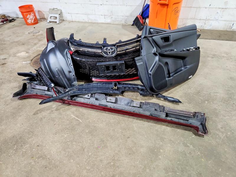 2015 Toyota Camry მანქანა იყიდება აუქციონზე, vin: 4T1BF1FK8FU891948, აუქციონის ნომერი: 61768626