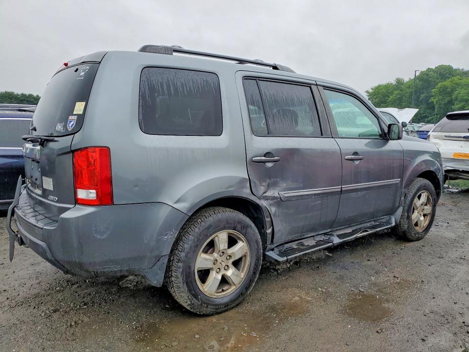 59243516 :رقم المزاد ، 5FNYF4H53BB093318 vin ، 2011 Honda Pilot مزاد بيع