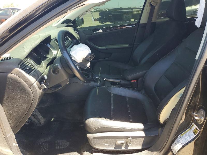 62702466 :رقم المزاد ، 3VW3A7AJ9FM414889 vin ، 2015 Volkswagen Jetta مزاد بيع
