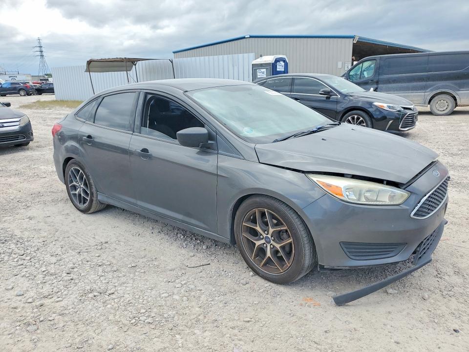 62140956 :رقم المزاد ، 1FADP3E28GL288843 vin ، 2016 Ford Focus مزاد بيع