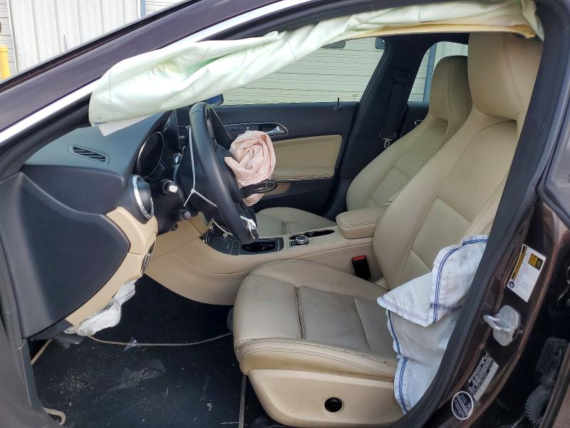 61219016 :رقم المزاد ، WDDSJ4EB1JN567870 vin ، 2018 Mercedes-benz Cla مزاد بيع