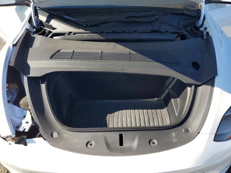 2024 Tesla Model Y მანქანა იყიდება აუქციონზე, vin: 7SAYGDEF4RF096154, აუქციონის ნომერი: 61069106
