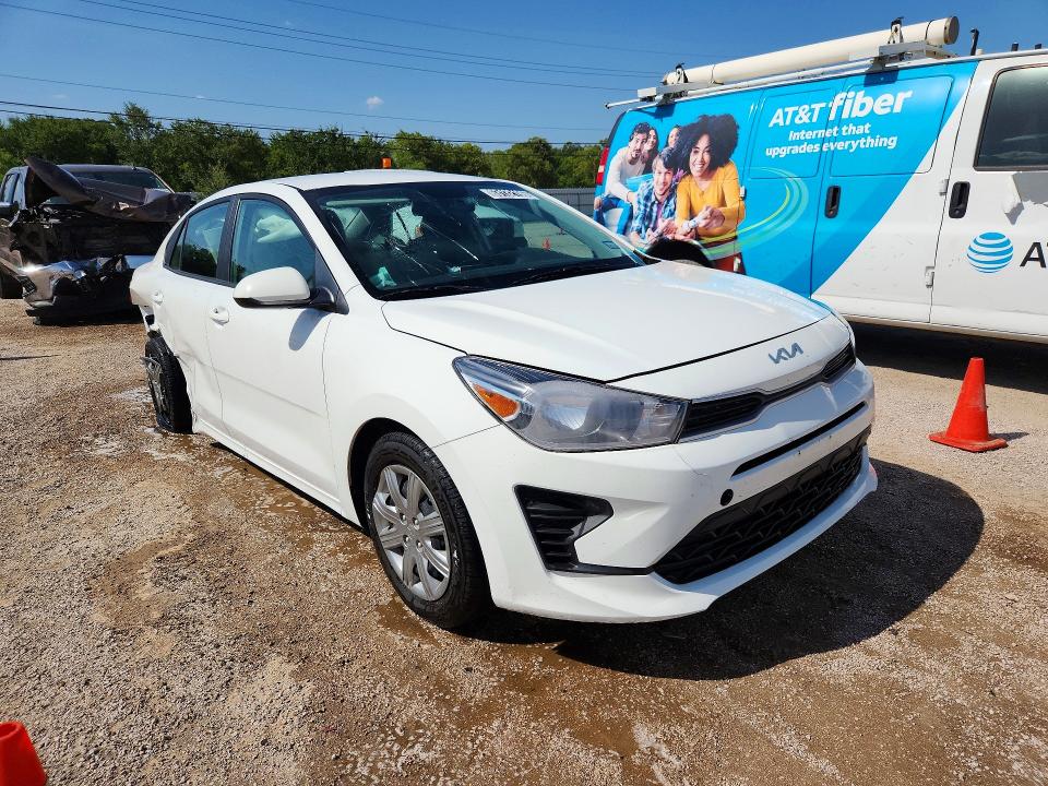 63132196 :رقم المزاد ، 3KPA24AD8PE604940 vin ، 2023 Kia Rio مزاد بيع