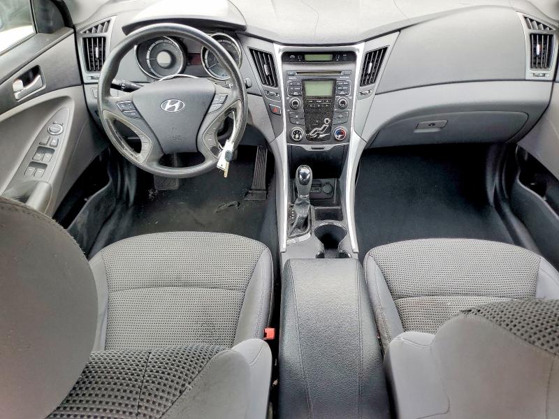 2011 Hyundai Sonata მანქანა იყიდება აუქციონზე, vin: 5NPEB4AC6BH017584, აუქციონის ნომერი: 85792655