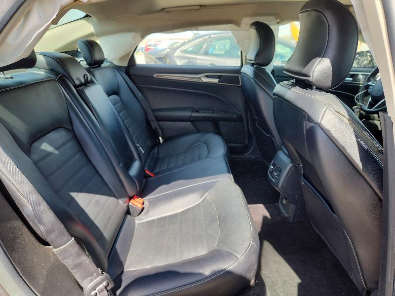 59675906 :رقم المزاد ، 3FA6P0T91HR200838 vin ، 2017 Ford Fusion مزاد بيع