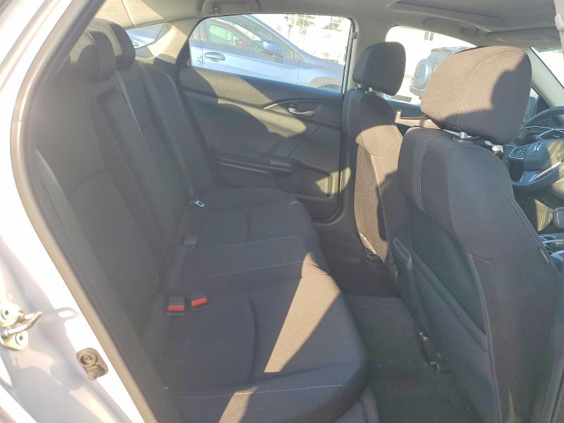 60951326 :رقم المزاد ، 19XFC2F71JE037939 vin ، 2018 Honda Civic مزاد بيع