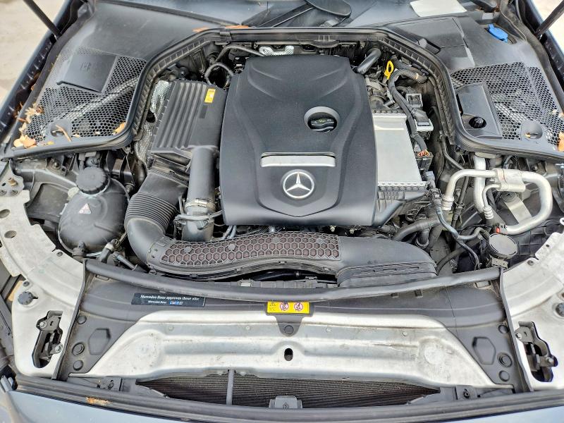 60479126 :رقم المزاد ، 55SWF4KB1HU213131 vin ، 2017 Mercedes-benz C مزاد بيع