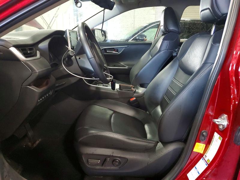 59679366 :رقم المزاد ، 4T3D6RFV5MU019944 vin ، 2021 Toyota Rav4 مزاد بيع