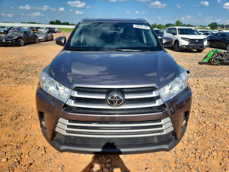 Продаж на аукціоні авто 2017 Toyota Highlander, vin: 5TDJZRFH0HS385435, номер лоту: 59028196