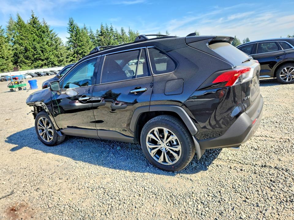 Продажа на аукционе авто 2025 Toyota Rav4, vin: JTMD6RFV0SJ094742, номер лота: 60000036