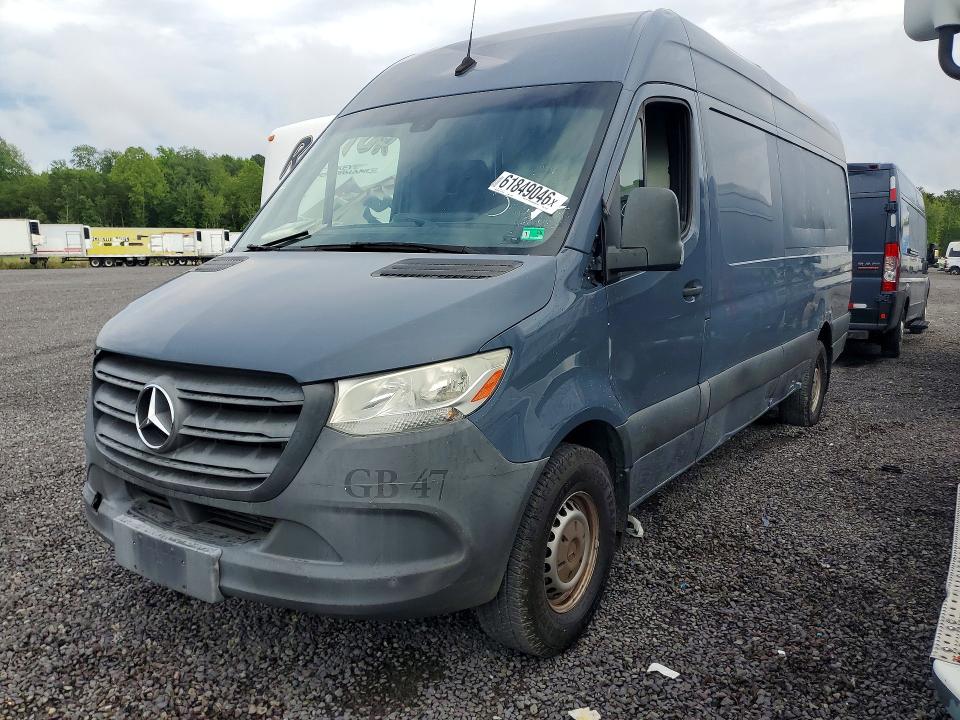 61849046 :رقم المزاد ، WD4PF1CDXKP112418 vin ، 2019 Mercedes-benz Sprinter مزاد بيع