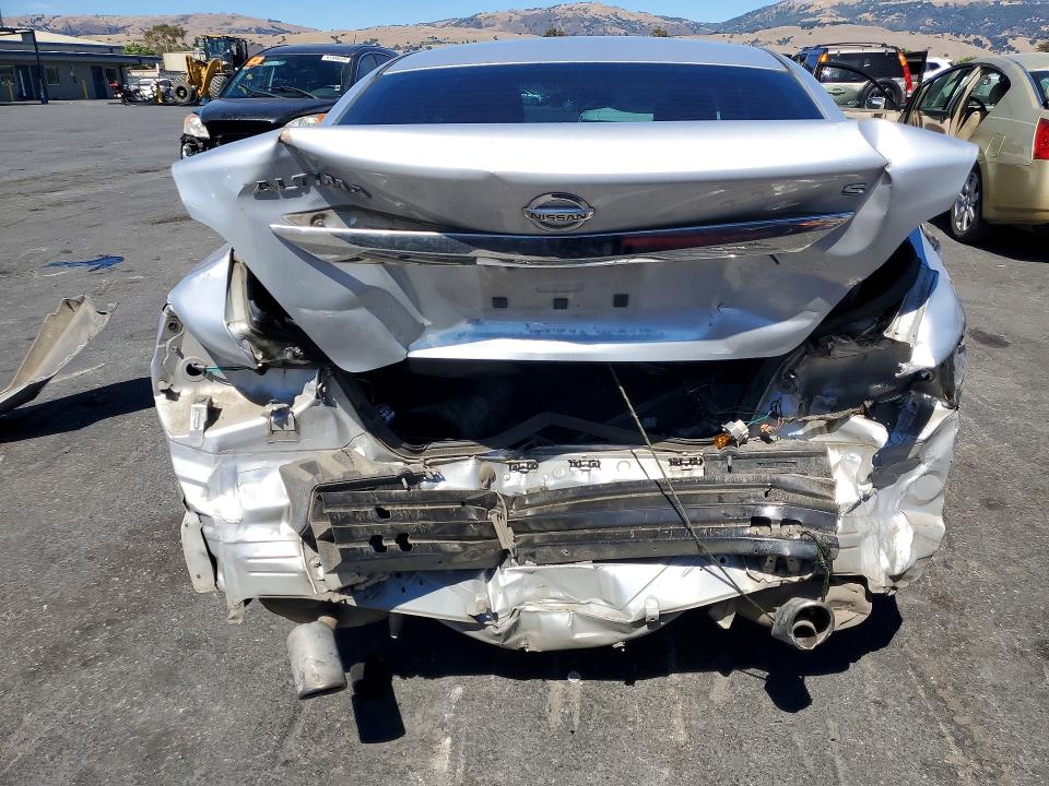 2015 Nissan Altima მანქანა იყიდება აუქციონზე, vin: 1N4AL3AP0FC240560, აუქციონის ნომერი: 61634266
