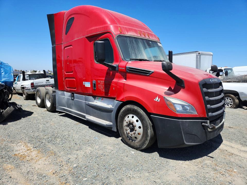 58421536 :رقم المزاد ، 3AKJHHDR0KSKC2360 vin ، 2019 Freightliner Cascadia 126 مزاد بيع