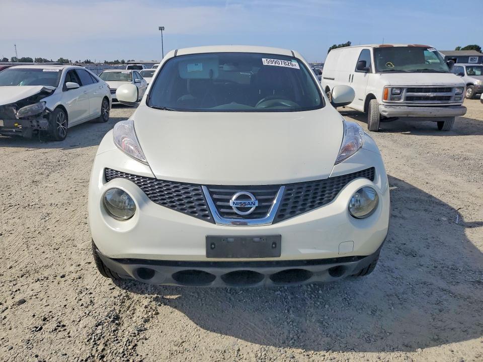 59907826 :رقم المزاد ، JN8AF5MR8BT000293 vin ، 2011 Nissan Juke مزاد بيع