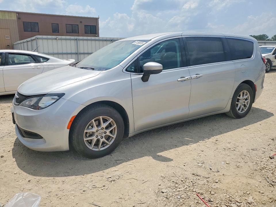Продажа на аукционе авто 2022 Chrysler Voyager, vin: 2C4RC1CG3NR215821, номер лота: 61159976