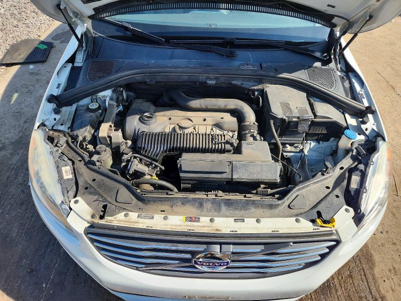 2015 Volvo Xc60 მანქანა იყიდება აუქციონზე, vin: YV4612RK5F2643137, აუქციონის ნომერი: 60032786