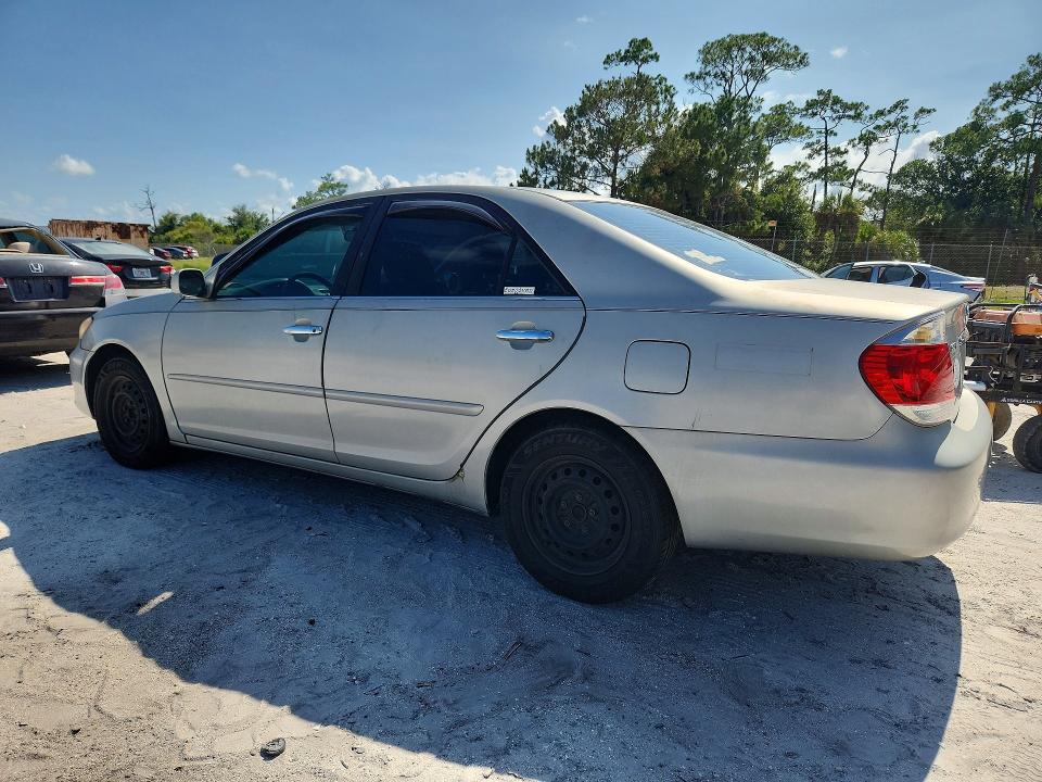 Продажа на аукционе авто 2005 Toyota Camry, vin: 4T1BE32K55U429608, номер лота: 62125176