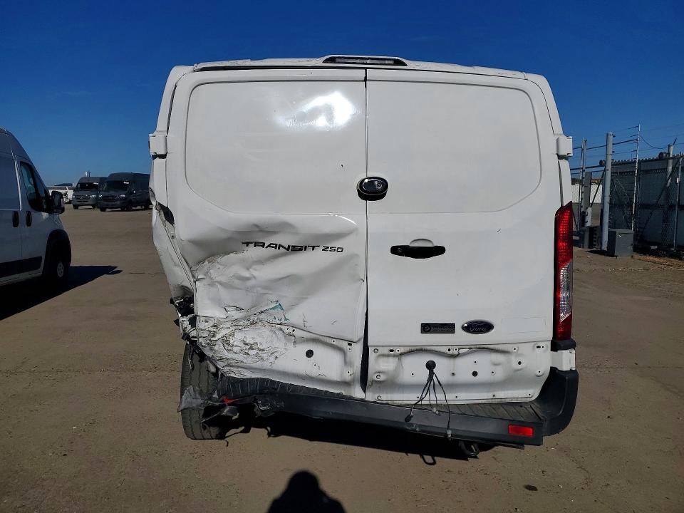 2023 Ford Transit მანქანა იყიდება აუქციონზე, vin: 1FTBR1Y89PKB30582, აუქციონის ნომერი: 60739406