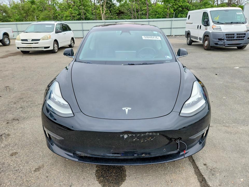 2018 Tesla 3 მანქანა იყიდება აუქციონზე, vin: 5YJ3E1EB5JF182179, აუქციონის ნომერი: 59848416
