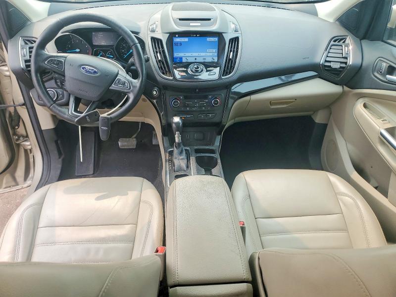 Продаж на аукціоні авто 2017 Ford Escape, vin: 1FMCU9J96HUD47464, номер лоту: 60702226