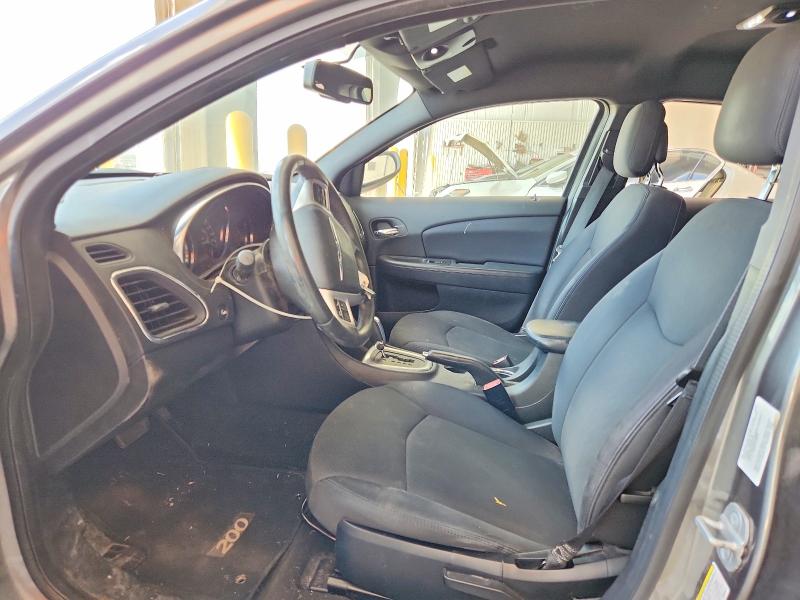 60716566 :رقم المزاد ، 1C3CCBBB1DN593816 vin ، 2013 Chrysler 200 مزاد بيع