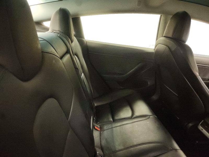 59607896 :رقم المزاد ، 5YJ3E1EA5KF401800 vin ، 2019 Tesla Model 3 مزاد بيع