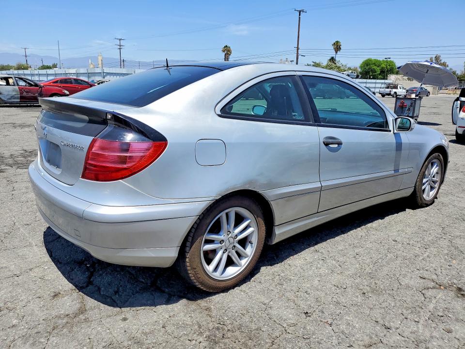 Продаж на аукціоні авто 2002 Mercedes-benz C, vin: WDBRN47J12A175819, номер лоту: 62665746