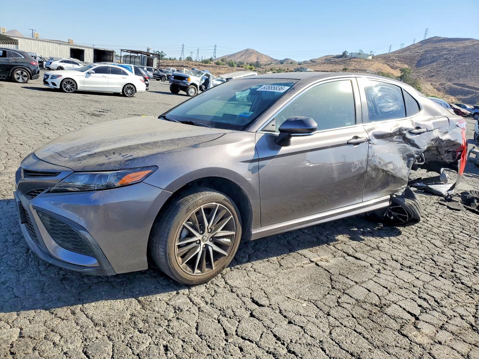 Auction sale of the 2024 Toyota Camry, vin: 4T1G11AK3RU904170, lot number: 60885836