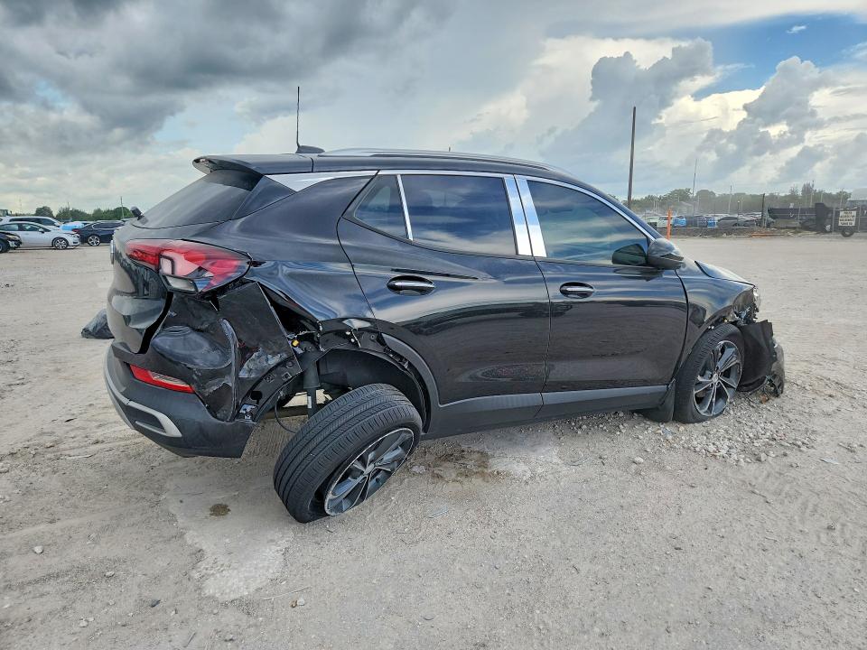 59339526 :رقم المزاد ، KL4MMDS22MB170795 vin ، 2021 Buick Encore Gx مزاد بيع