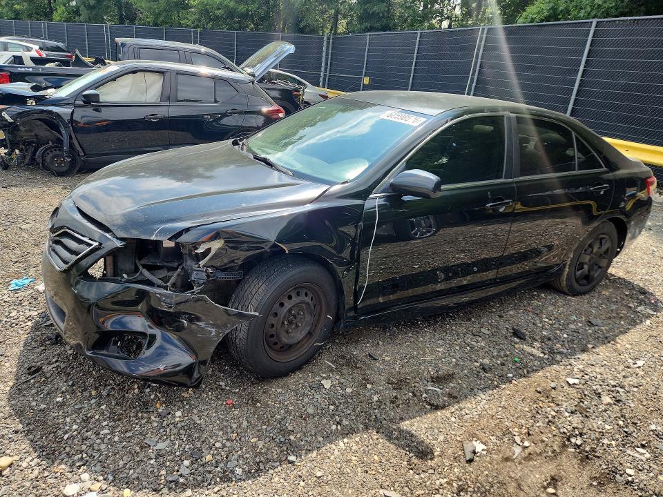 62598576 :رقم المزاد ، 4T4BF3EK7BR110544 vin ، 2011 Toyota Camry مزاد بيع
