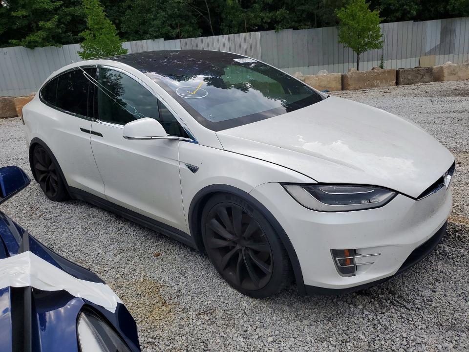 Продажа на аукционе авто 2016 Tesla Model X, vin: 5YJXCBE40GF008995, номер лота: 60837936