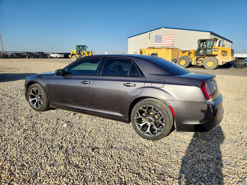 Продаж на аукціоні авто 2018 Chrysler 300, vin: 2C3CCABG8JH142795, номер лоту: 61995016