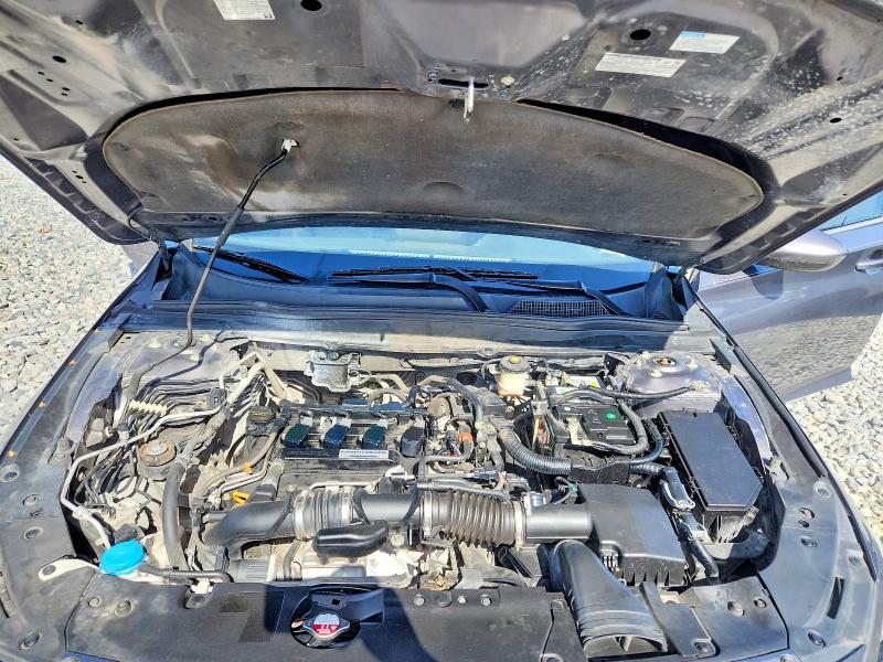 Auction sale of the 2019 Honda Accord, vin: 1HGCV1F3XKA103124, lot number: 61423106