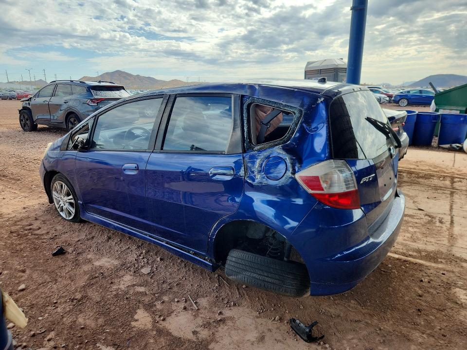 60040946 :رقم المزاد ، JHMGE8H4XAC005744 vin ، 2010 Honda Fit مزاد بيع