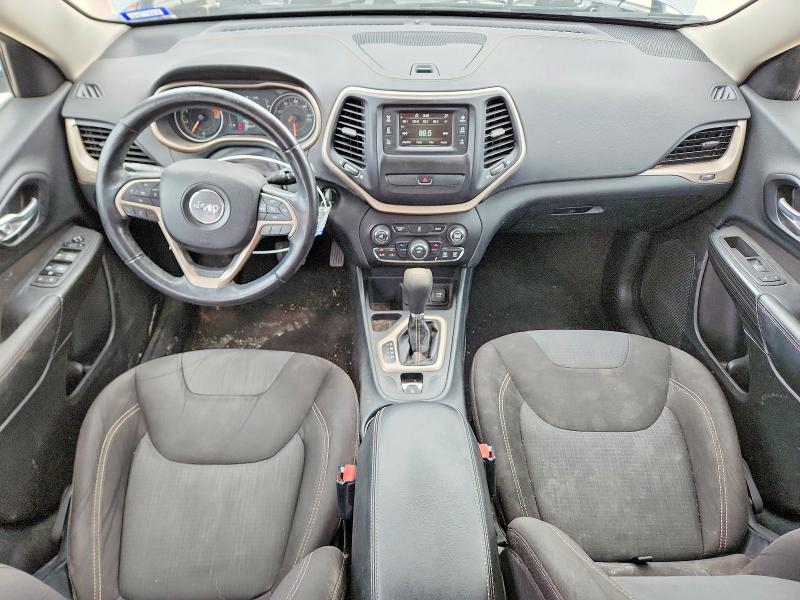 60852236 :رقم المزاد ، 1C4PJLCB7GW209530 vin ، 2016 Jeep Cherokee مزاد بيع