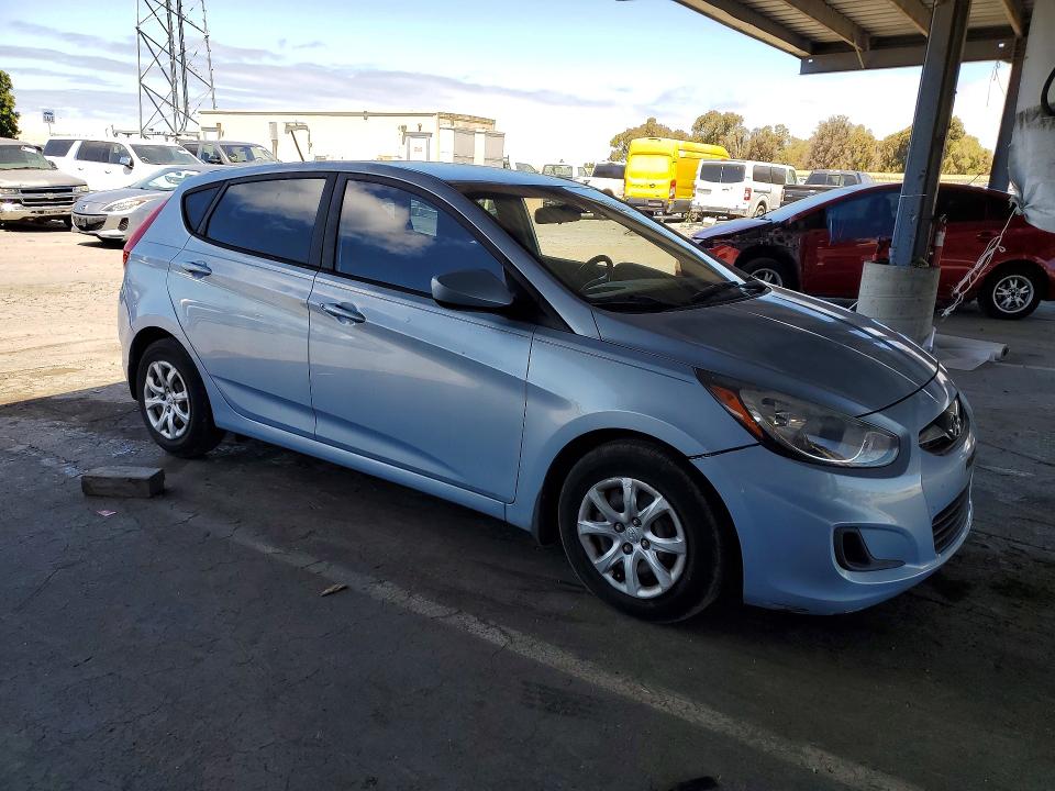 Продаж на аукціоні авто 2014 Hyundai Accent, vin: KMHCT5AE0EU164548, номер лоту: 60082316